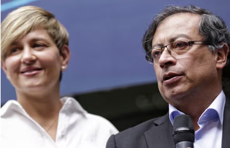 petro y veronica alcocer